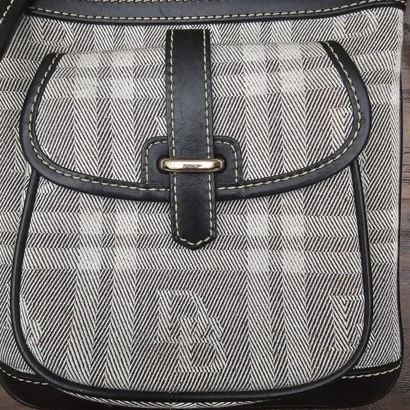 DOONEY & BOURKE Monogram‎ Canvas With Leather Strap Crossbody Purse Black Gray - Picture 2 of 10